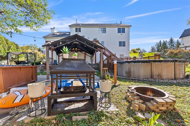 35 Pierce Drive, Stony Point, NY 10980