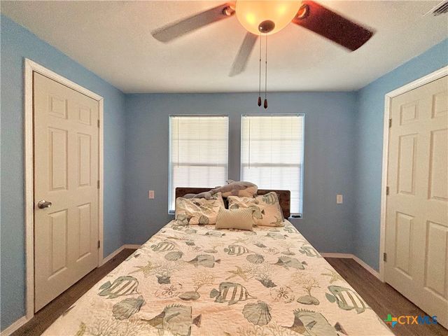 101 N 13th Street, Seadrift, TX 77983