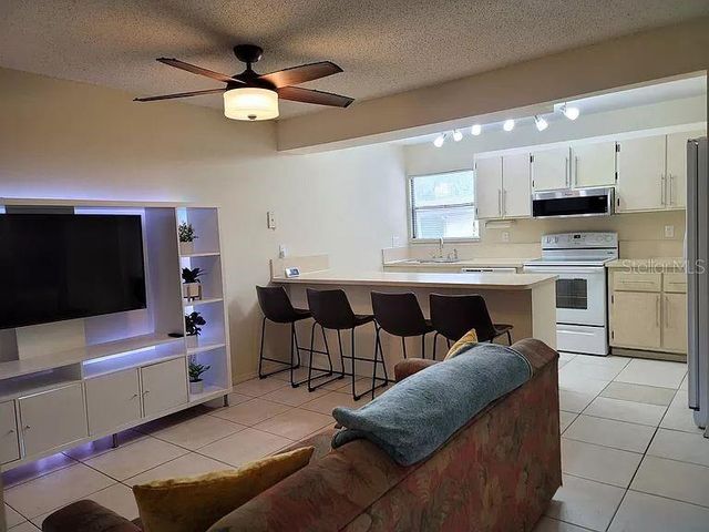 2811 SW ARCHER ROAD V176, Gainesville, FL 32608