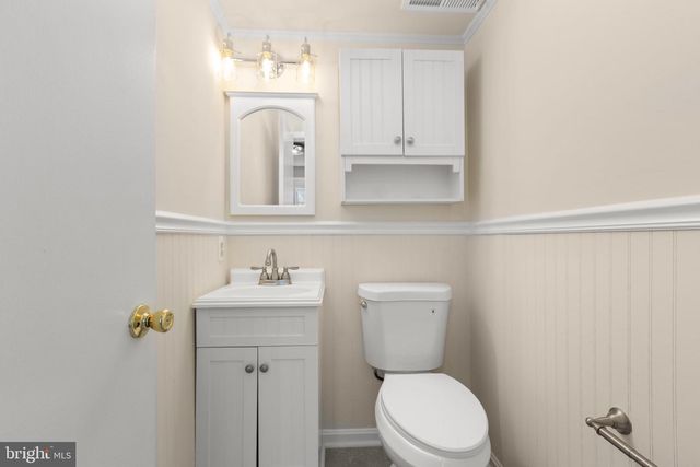 2211 HAMWAY DR, Fredericksburg, VA 22407