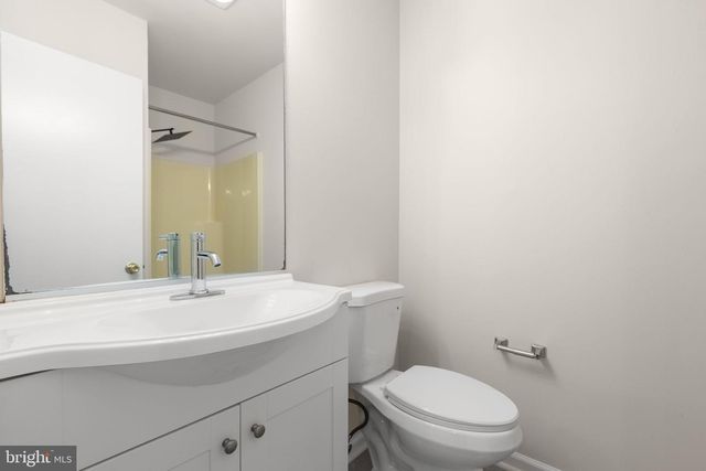 2211 HAMWAY DR, Fredericksburg, VA 22407