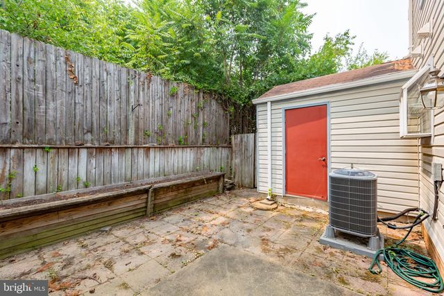 2211 HAMWAY DR, Fredericksburg, VA 22407
