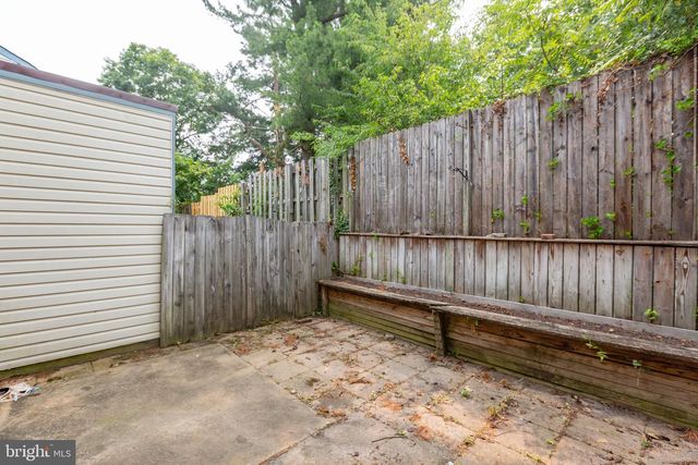 2211 HAMWAY DR, Fredericksburg, VA 22407