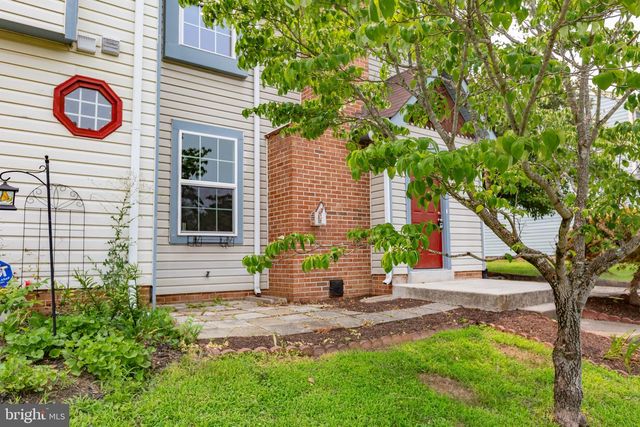2211 HAMWAY DR, Fredericksburg, VA 22407