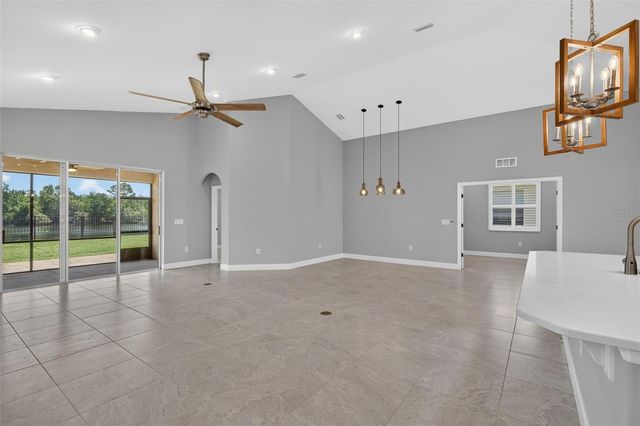 37 LAGOON WAY, Palm Coast, FL 32137