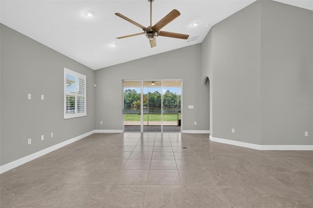 37 LAGOON WAY, Palm Coast, FL 32137