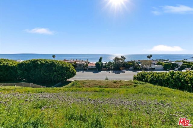 22411 Pacific Coast Highway, Malibu, CA 90265