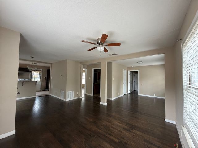 117 Moon Street, Cleburne, TX 76033