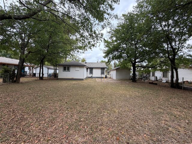 117 Moon Street, Cleburne, TX 76033