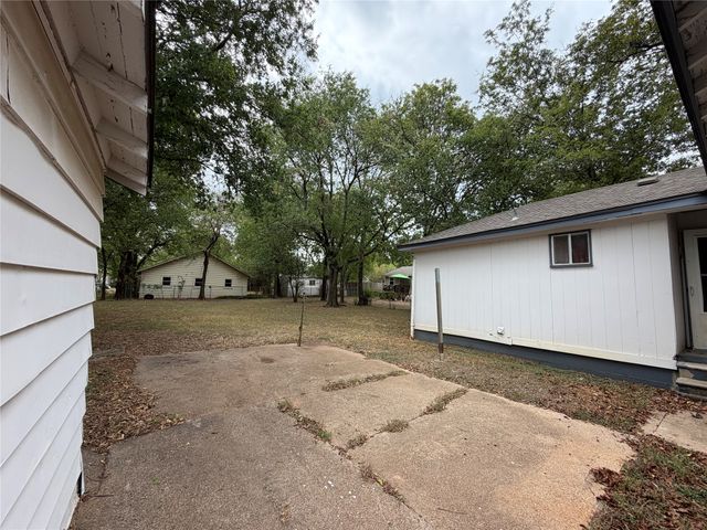 117 Moon Street, Cleburne, TX 76033