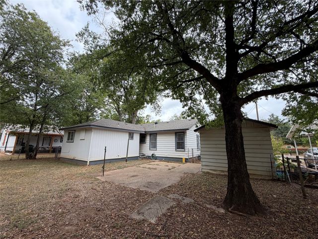 117 Moon Street, Cleburne, TX 76033