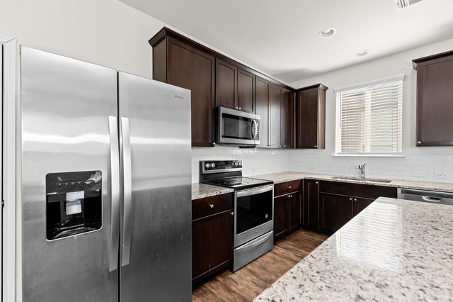 457 Bedford Falls LN, Jarrell, TX 76537