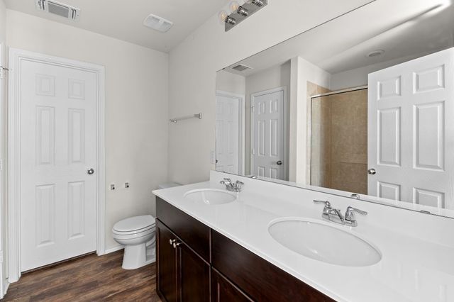 457 Bedford Falls LN, Jarrell, TX 76537