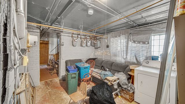 1634 W 68th Street, Chicago, IL 60636