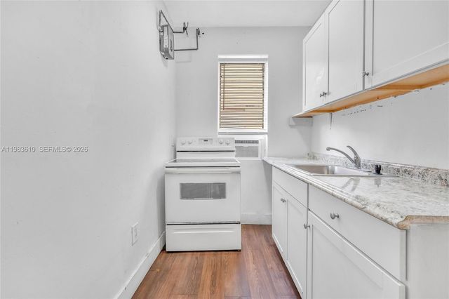 1554 SW 5th St 11c, Miami, FL 33135