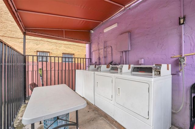 1554 SW 5th St 11c, Miami, FL 33135