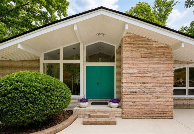 5950 Truman Mountain Road, Gainesville, GA 30506