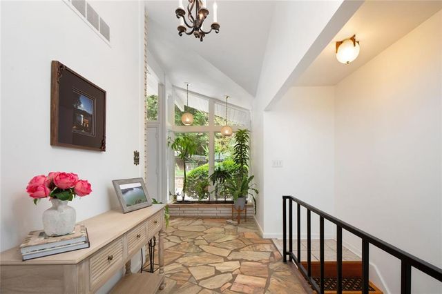5950 Truman Mountain Road, Gainesville, GA 30506