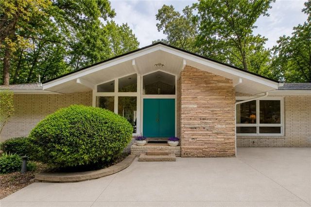 5950 Truman Mountain Road, Gainesville, GA 30506