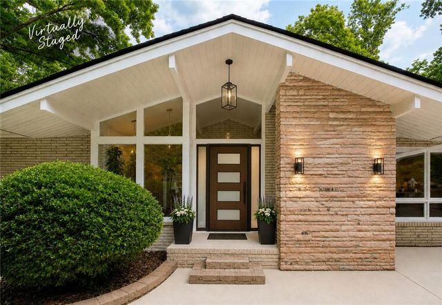 5950 Truman Mountain Road, Gainesville, GA 30506