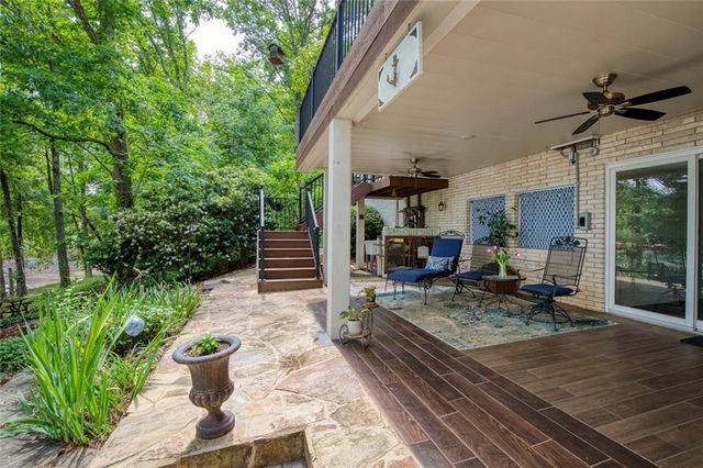 5950 Truman Mountain Road, Gainesville, GA 30506