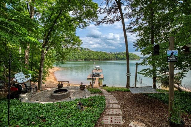 5950 Truman Mountain Road, Gainesville, GA 30506