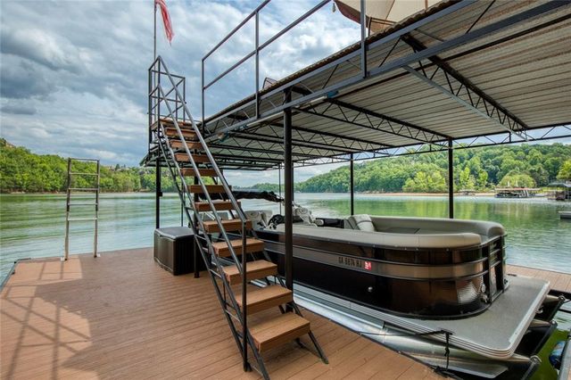 5950 Truman Mountain Road, Gainesville, GA 30506