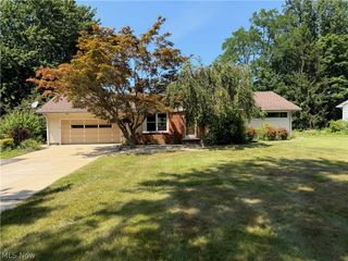7221 Rosedale Drive, Mentor, OH 44060