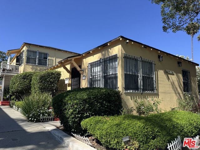 2177 W 27th Street 2177, Los Angeles, CA 90018