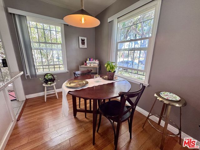 2177 W 27th Street 2177, Los Angeles, CA 90018