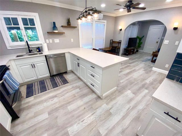 1708 GARVIN STREET, Orlando, FL 32803