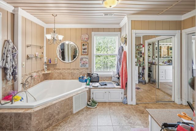 3516 River Drive, Richmond, KY 40475