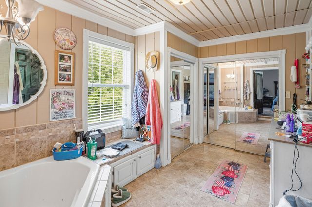 3516 River Drive, Richmond, KY 40475