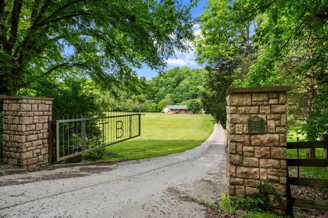 3516 River Drive, Richmond, KY 40475