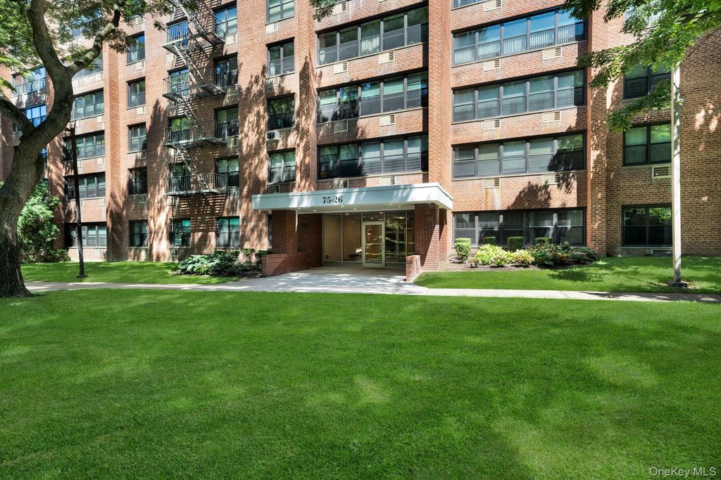 75-26 Bell Boulevard LD, Oakland Gardens, NY 11364 — photo 2