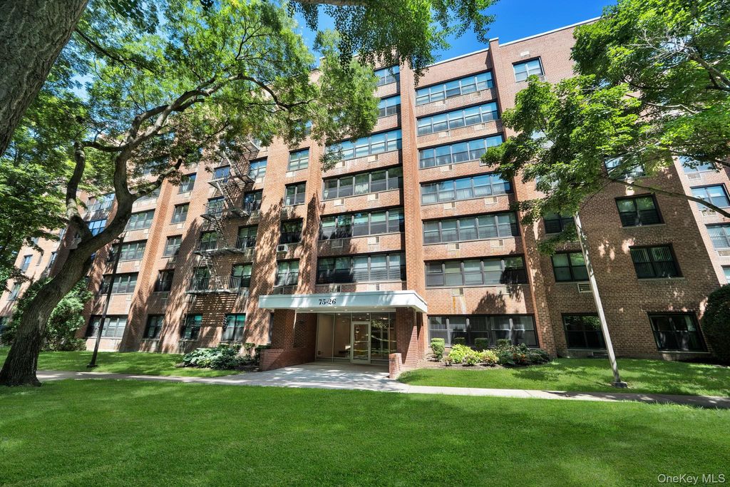 75-26 Bell Boulevard LD, Oakland Gardens, NY 11364 — photo 3