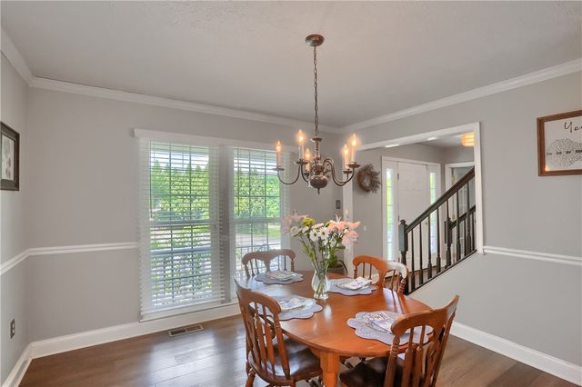 13 Bradley Ct, Cranberry Twp, PA 16066