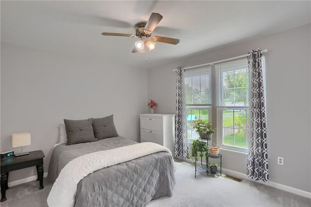 13 Bradley Ct, Cranberry Twp, PA 16066