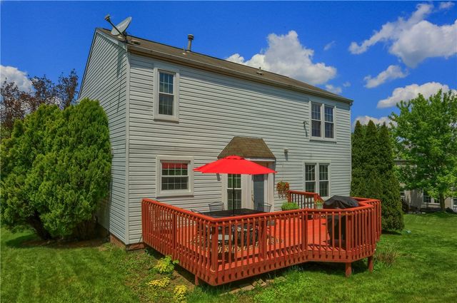 13 Bradley Ct, Cranberry Twp, PA 16066
