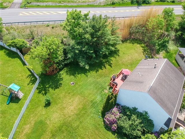 13 Bradley Ct, Cranberry Twp, PA 16066