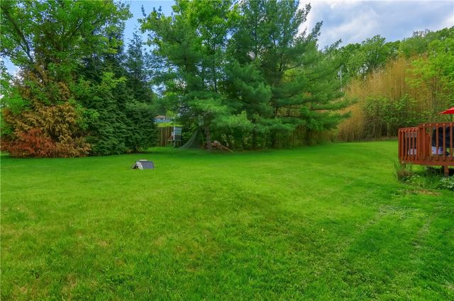 13 Bradley Ct, Cranberry Twp, PA 16066