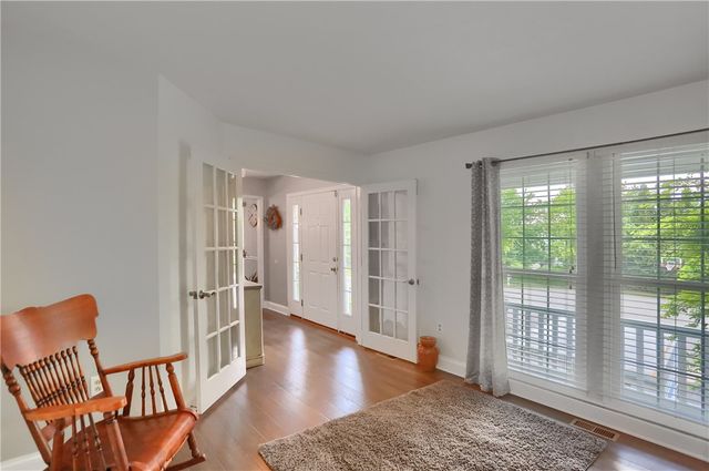 13 Bradley Ct, Cranberry Twp, PA 16066