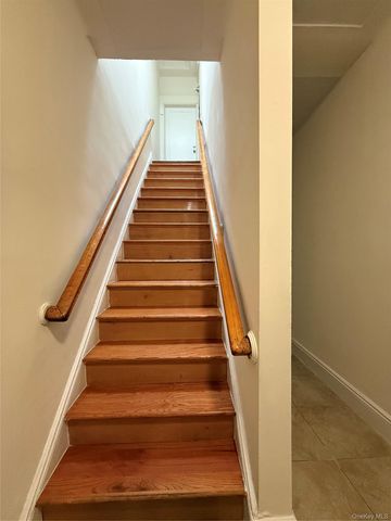5718 79th Avenue, Glendale, NY 11385