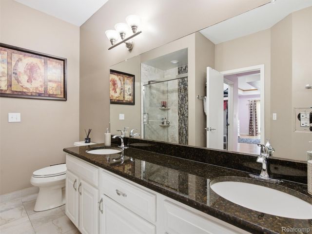 48507 Montelepre Drive, Shelby Charter Township, MI 48315