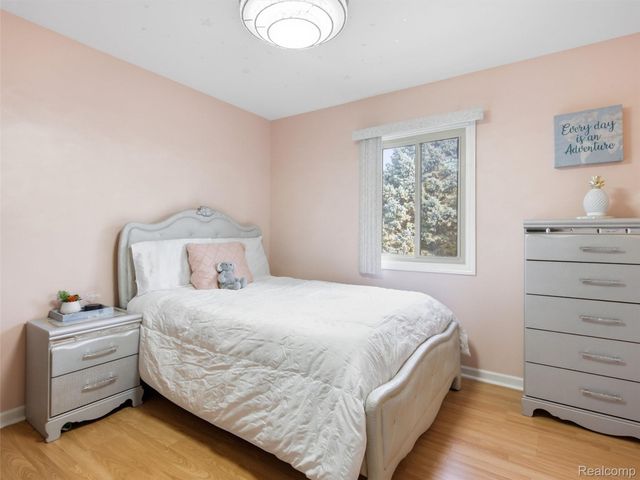 48507 Montelepre Drive, Shelby Charter Township, MI 48315