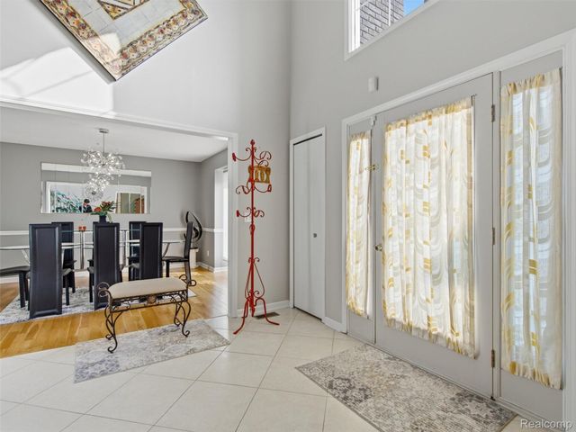 48507 Montelepre Drive, Shelby Charter Township, MI 48315