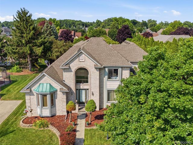 48507 Montelepre Drive, Shelby Charter Township, MI 48315