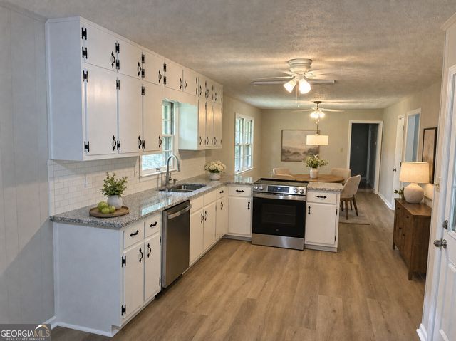 6135 Queens Road, Douglasville, GA 30135