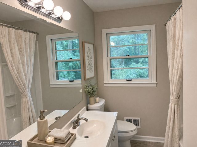 6135 Queens Road, Douglasville, GA 30135