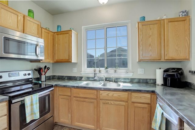 4120 E 119th Place B, Thornton, CO 80233